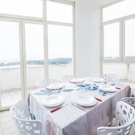 Apartment Vicino Corso Italia